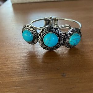 Silver & Turquoise bracelet